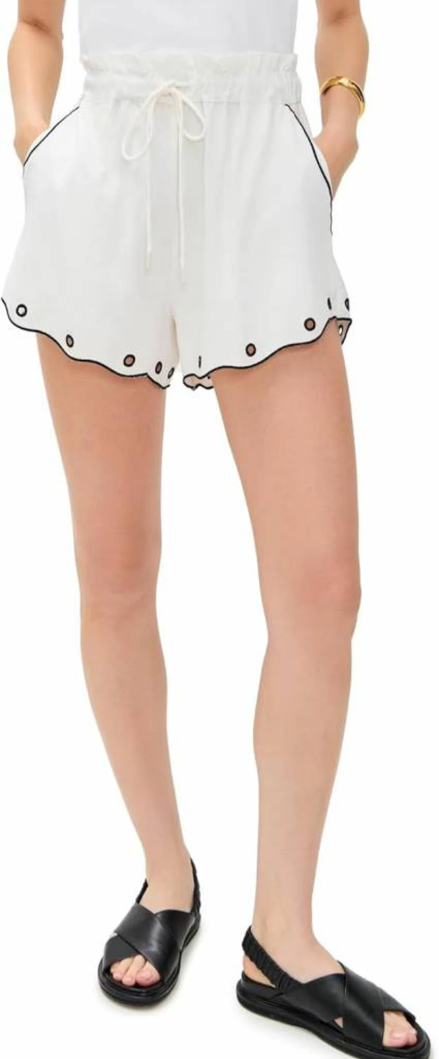 Dress To Women's Embroidered Scallop Shorts - Floral Design High Waist Summer Casual Shorts