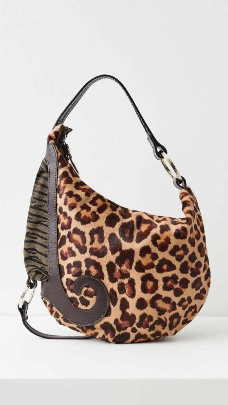 Fendi Pre-Owned Oyster Shoulder Bag for Women Luxury Vintage Designer Handbag