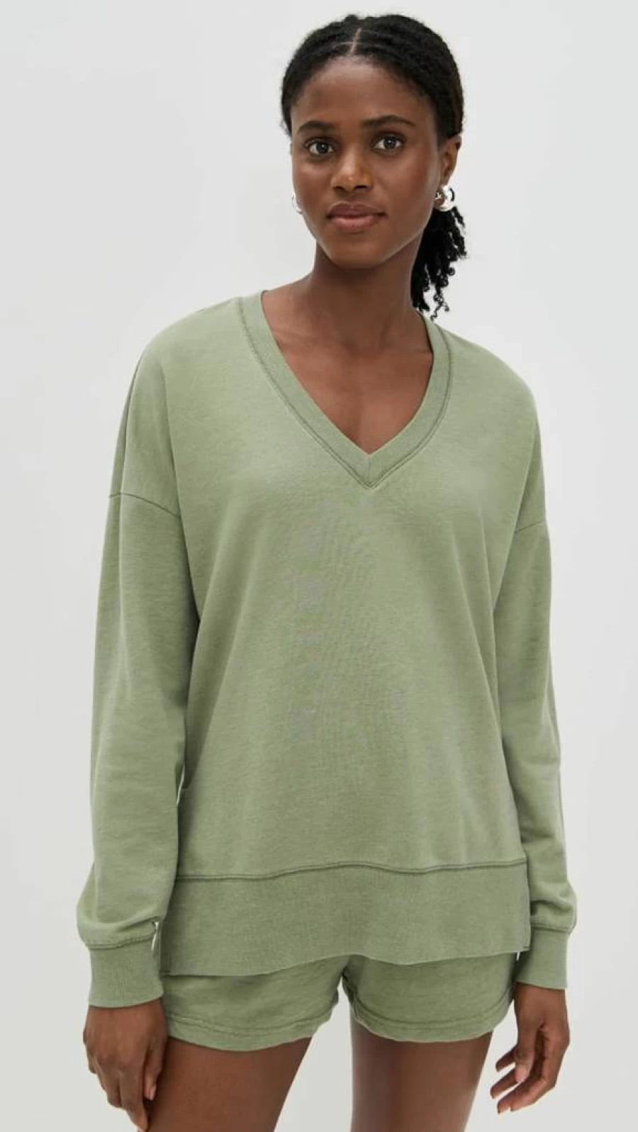 Z SUPPLY Women's Casual V-Neck Weekender Sweatshirt - Soft Relaxed Fit Pullover Top