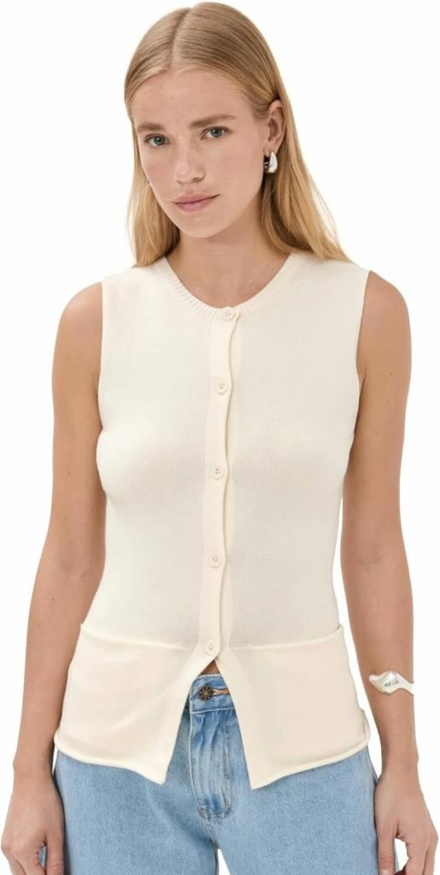Lioness Women's Kourt Vest - Stylish Casual Sleeveless Jacket for Women