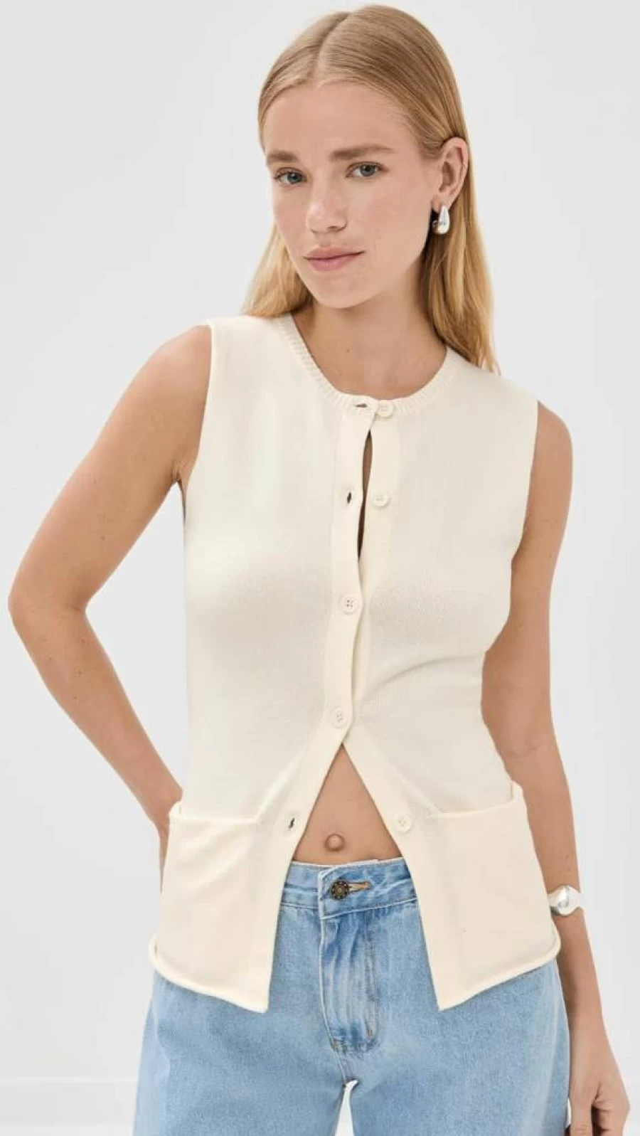 Lioness Women's Kourt Vest - Stylish Casual Sleeveless Jacket for Women