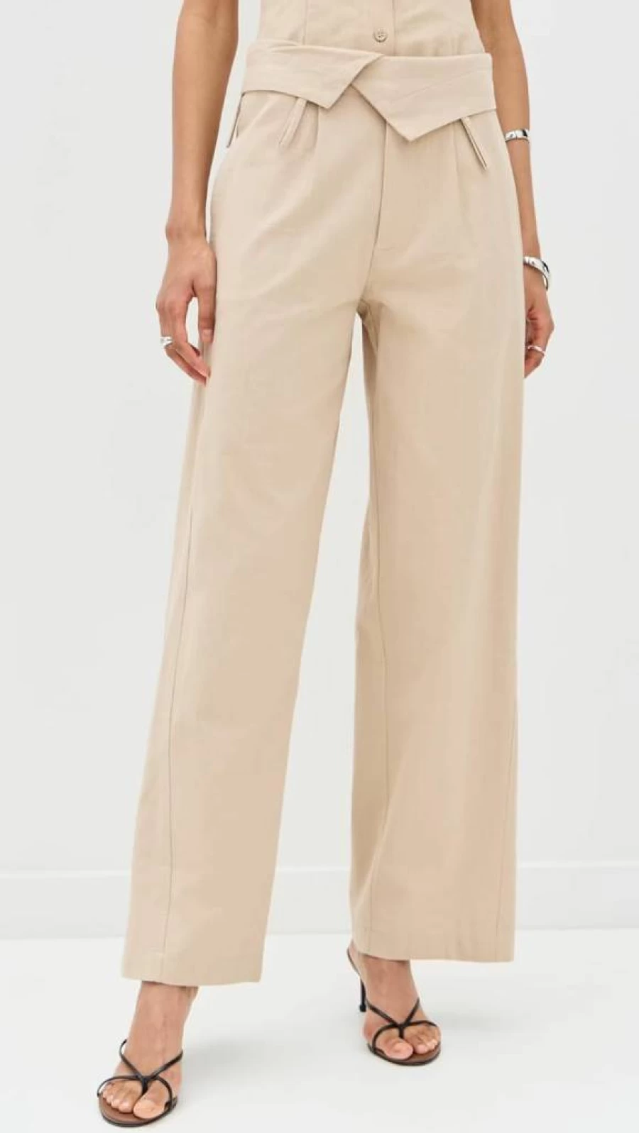 Lioness Women's Flourish Pants - Stylish & Comfortable High-Waisted Trousers for Everyday Wear