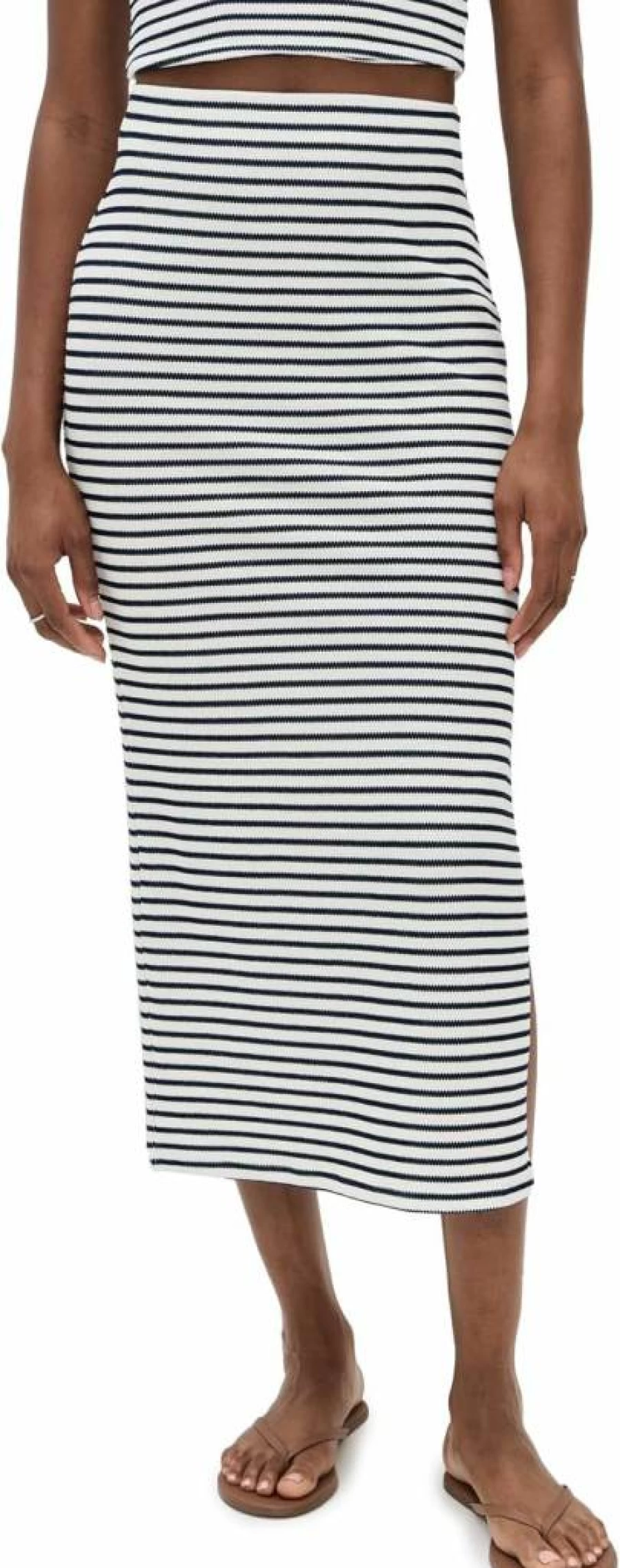 Z SUPPLY Women's Ainslie Skirt | Casual Comfort Stretch Denim Midi Skirt