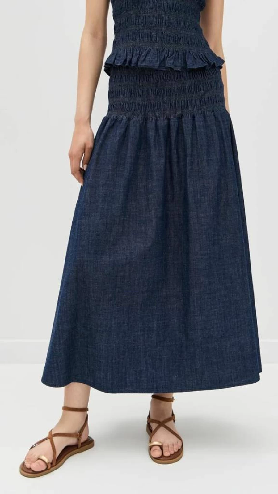 Madewell Women's Smocked Midi Skirt in Indigo - Casual Denim Style