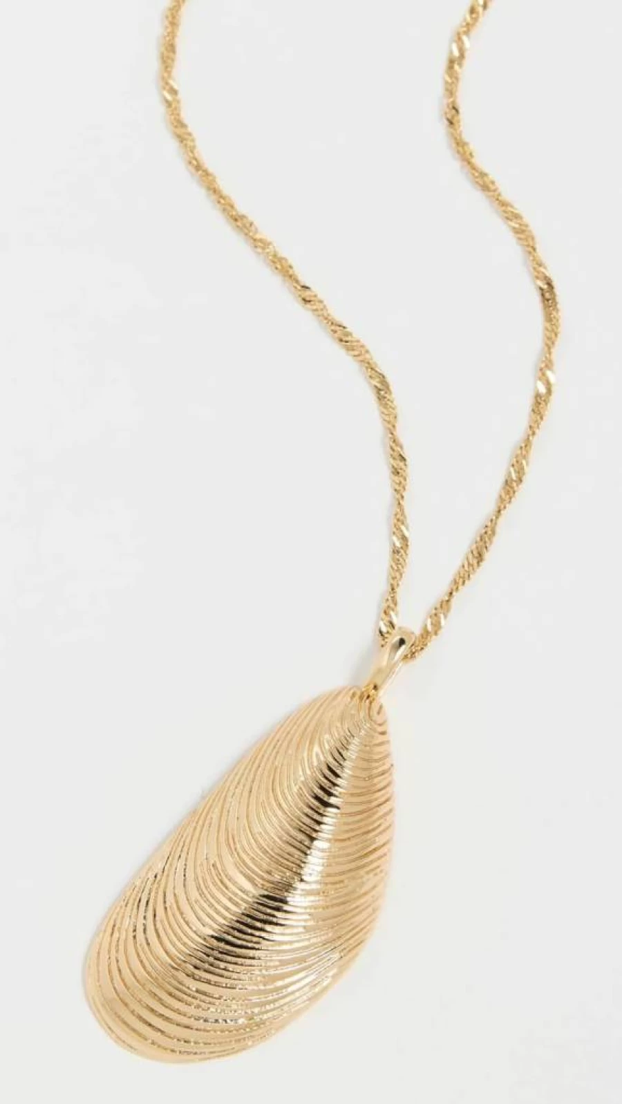 Anni Lu Women's Moules Necklace - Elegant Pendant Necklace for Women