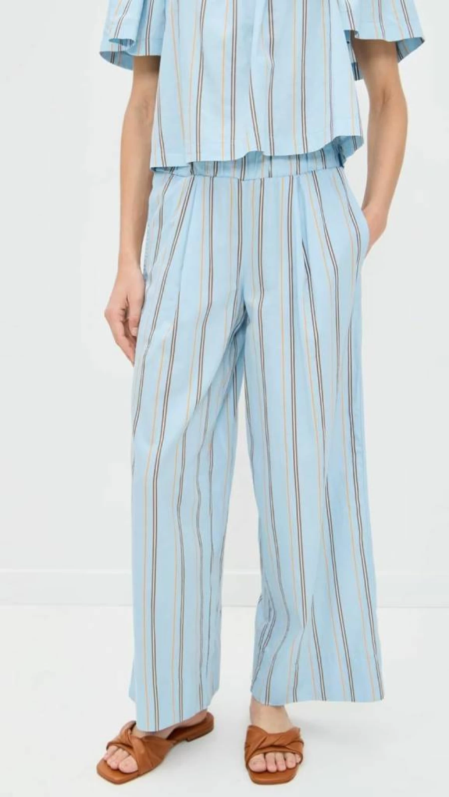 Stateside Women's Classic Column Stripe Poplin Pants - Stylish & Comfortable High-Waisted Trousers