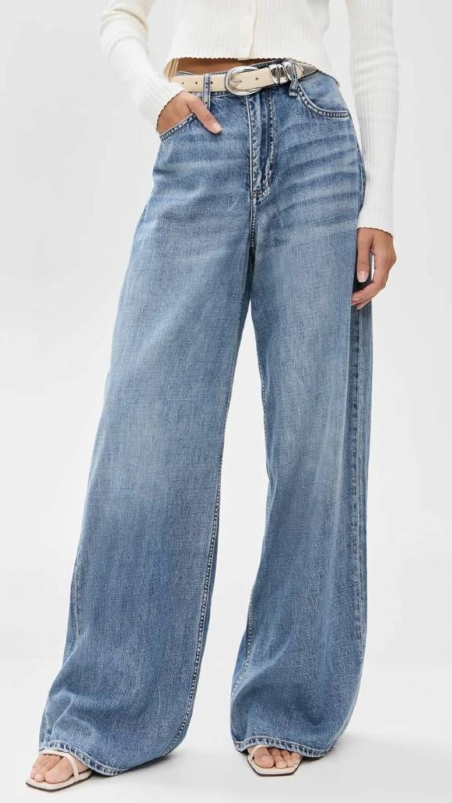 Rag & Bone Women's Sofie High-Rise Wide-Leg Jeans - Featherweight Denim for Comfort & Style