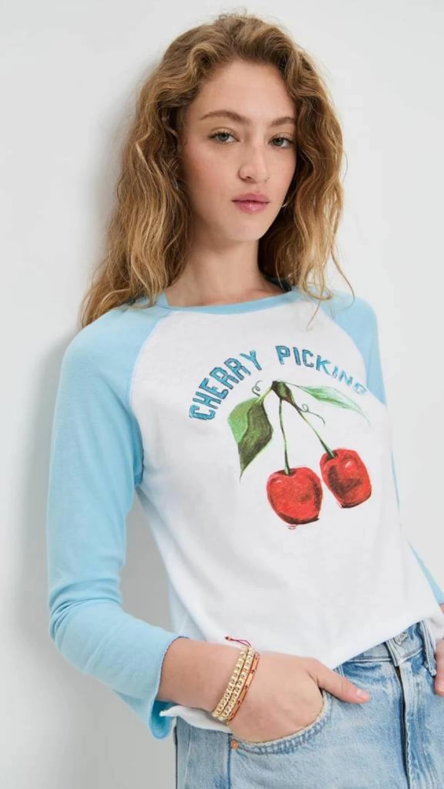 MOTHER Women's Sporty Concert T-Shirt - Casual Vintage Tee for Women