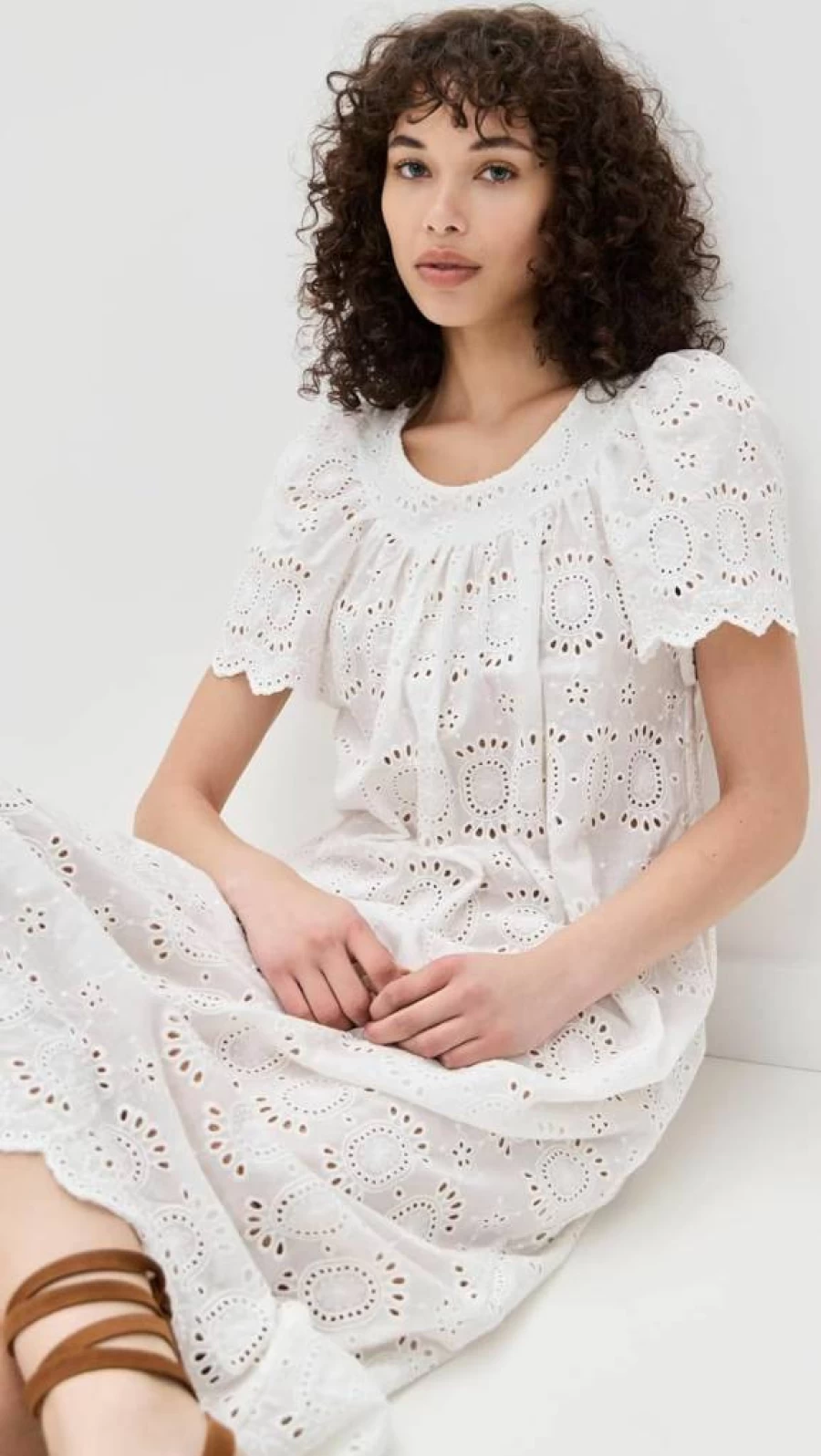 Natalie Martin Collection Women's Sienna Dress - Elegant Flowy Summer Dress with V-Neck and Floral Print