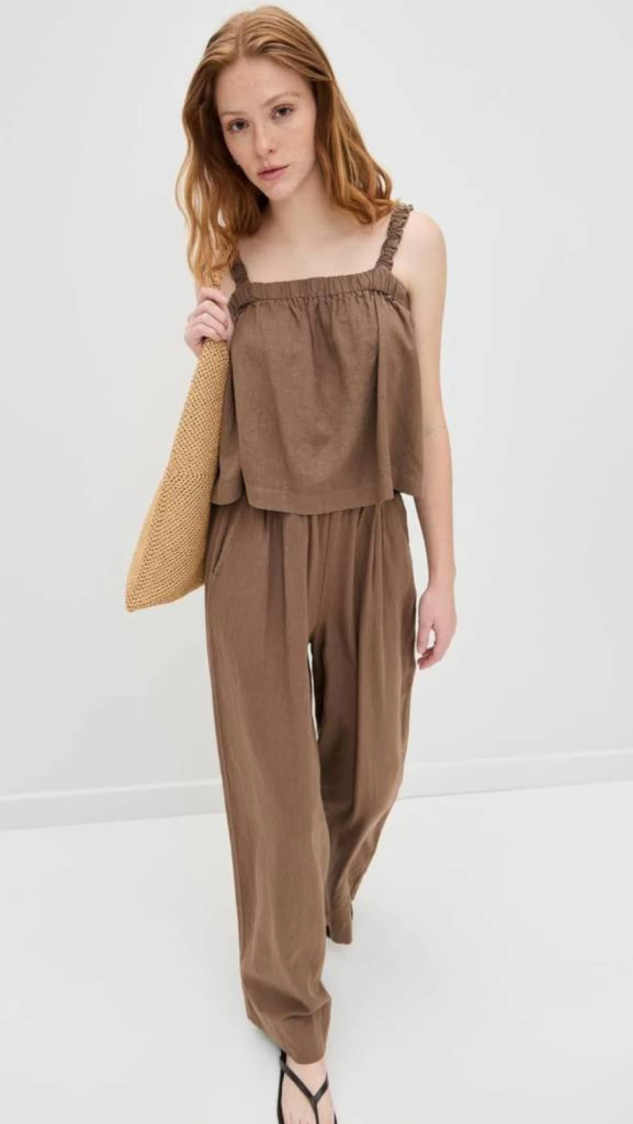 Stateside Women's Linen Ruched Shoulder Tank Top - Breathable Summer Blouse