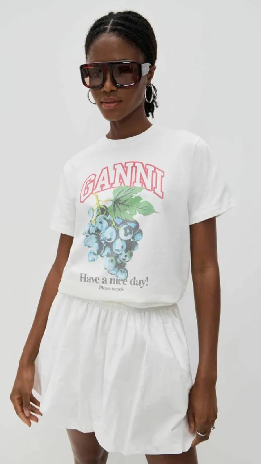 Ganni Women's Relaxed Fit Basic Jersey T-Shirt with Grapes Print