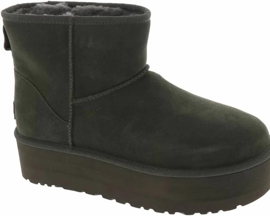 UGG Women's Classic Mini Platform Boots | Waterproof Winter Boots with Comfort Foam Insoles
