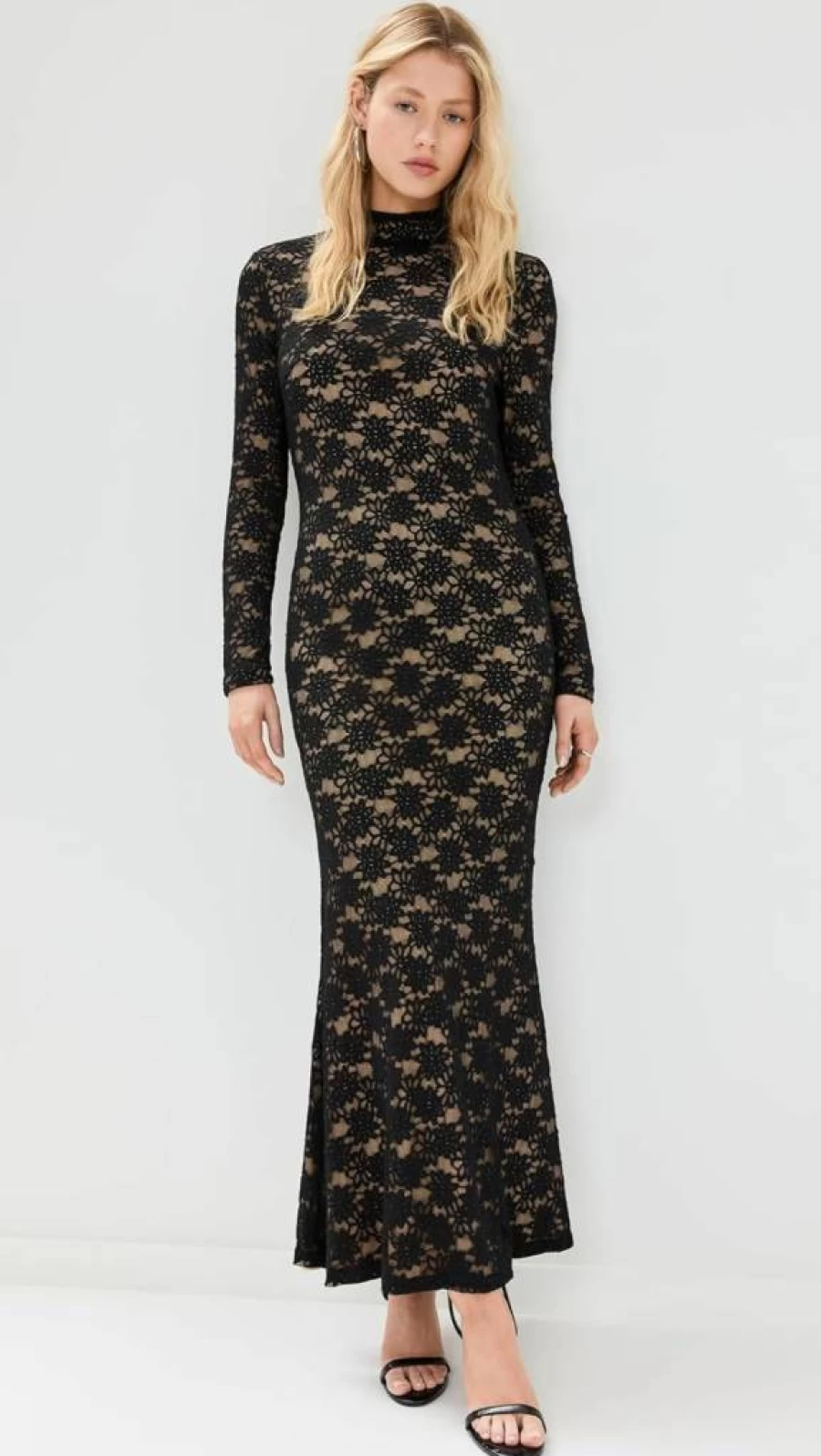 Runaway the Label Women's Maeya Maxi Dress - Elegant Long Flowy Summer Dress